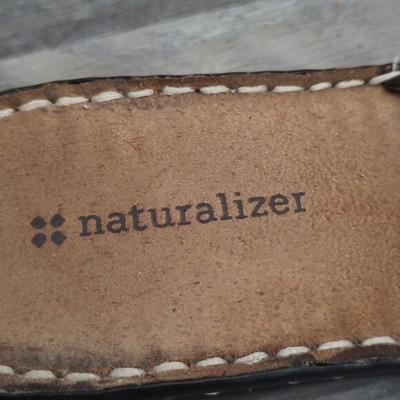 Naturalizer Callman slip on sandals  Sz 7.5 - Picture 6 of 8